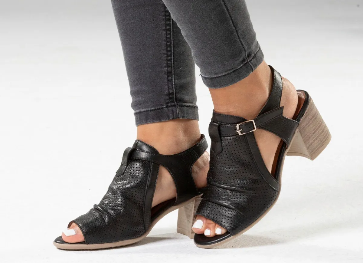 Damen BADER Andrea Conti Sandalette mit Zier-Perforation