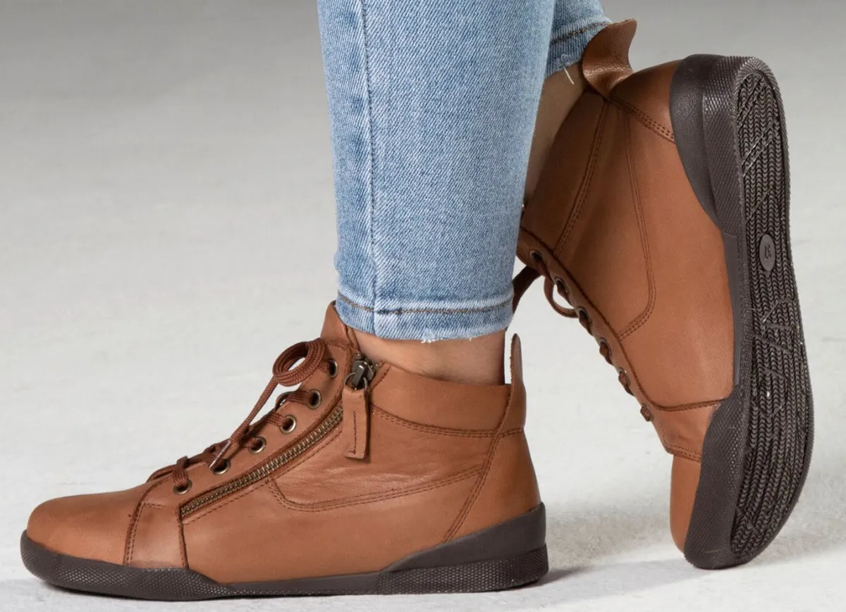 Damen ANDREA CONTI , sportive Damen-Boots, mit herausnehmbarem Fußbett