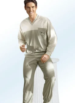Herren GÖTTING Götting Schlafanzug mit V-Ausschnitt, Brusttasche und Bündchen
