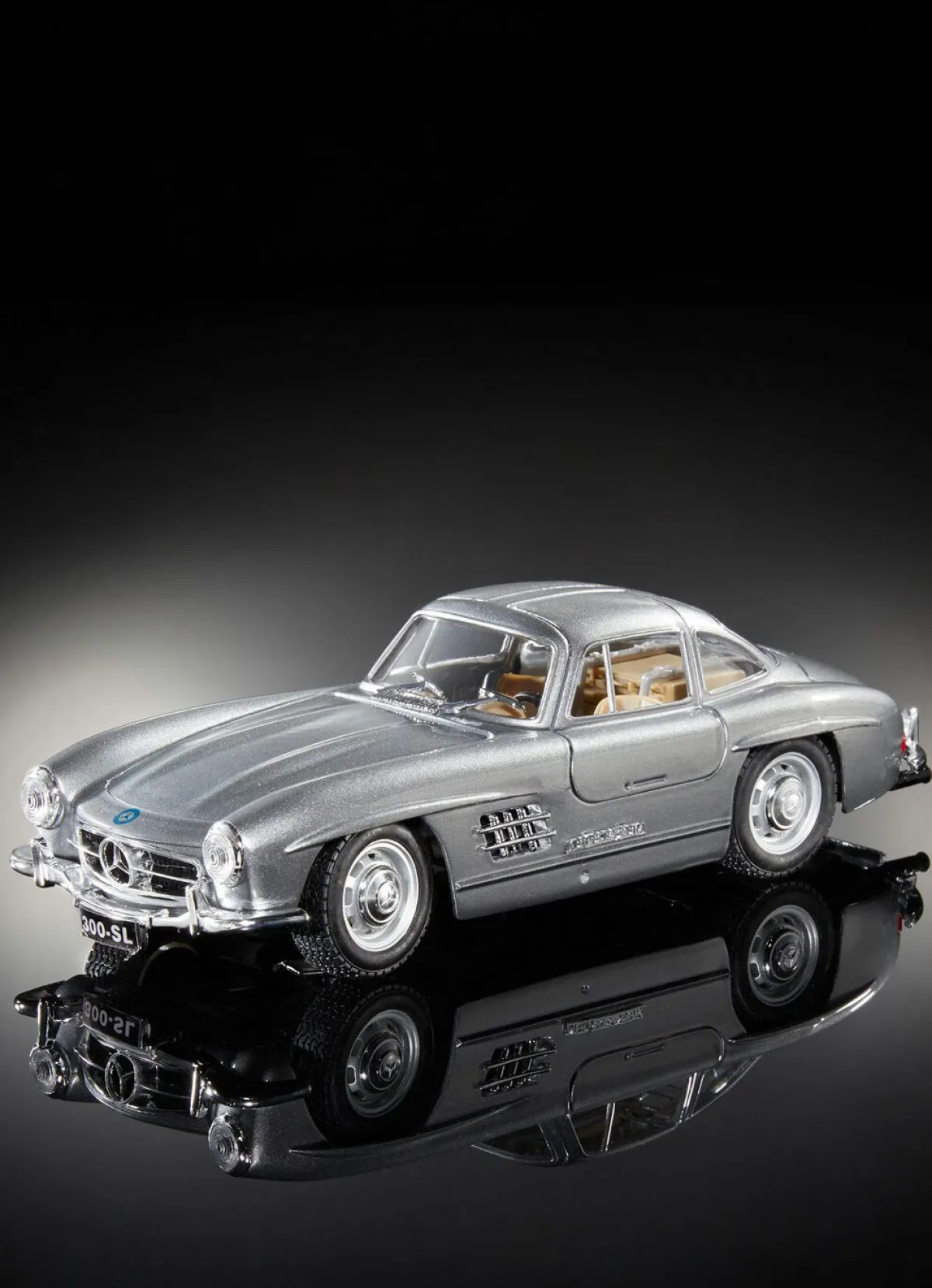 Bburago Mercedes-Benz 300SL als Metallspritzgussmodell