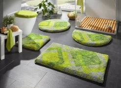 GRUND Moderne Badgarnitur aus dem Hause
