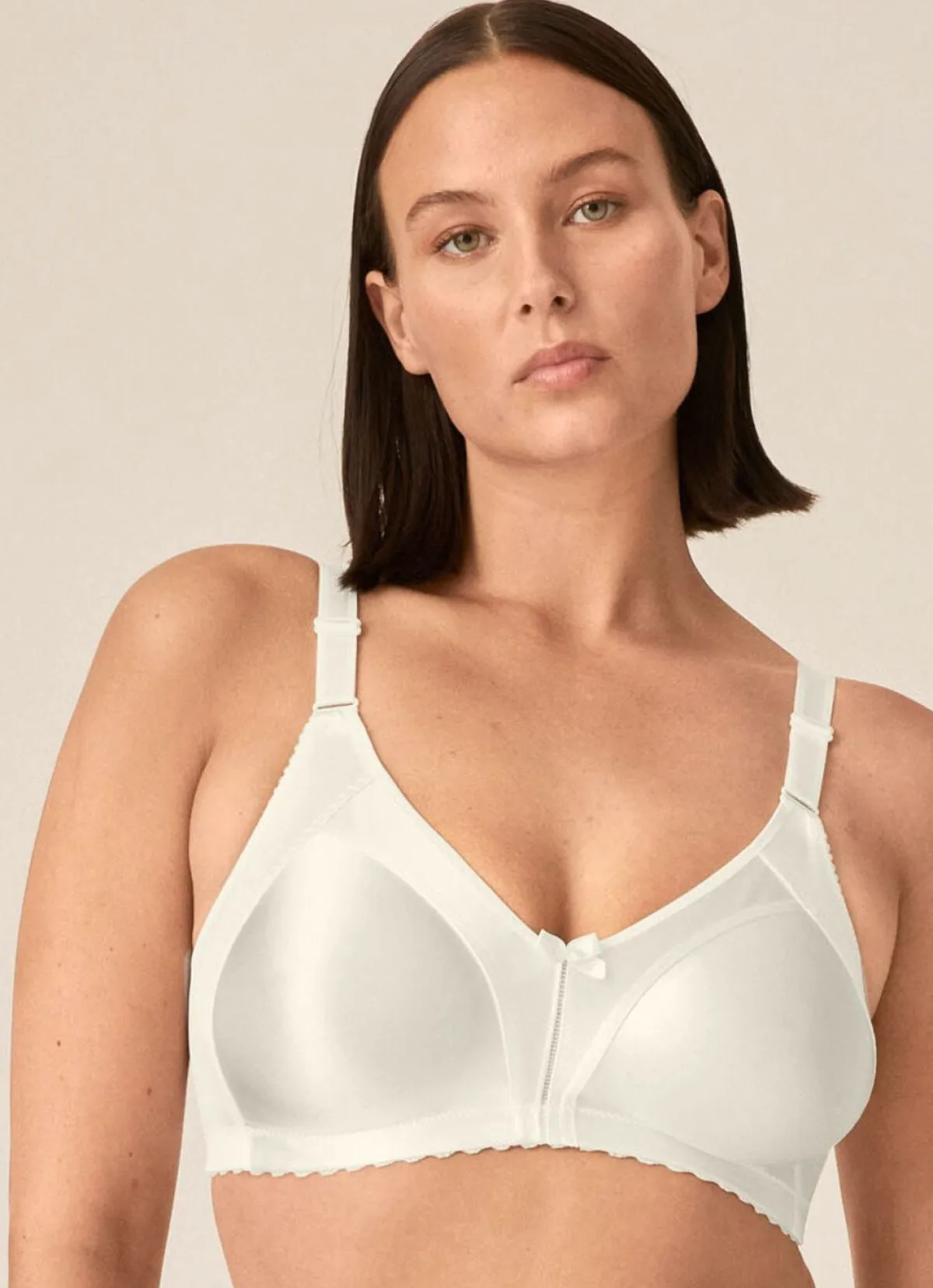 Damen BADER Naturana Minimizer-BH mit vorgeformten Cups
