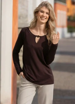 Damen BADER Shirt mit Zierring am Halsausschnitt in 2 Farben