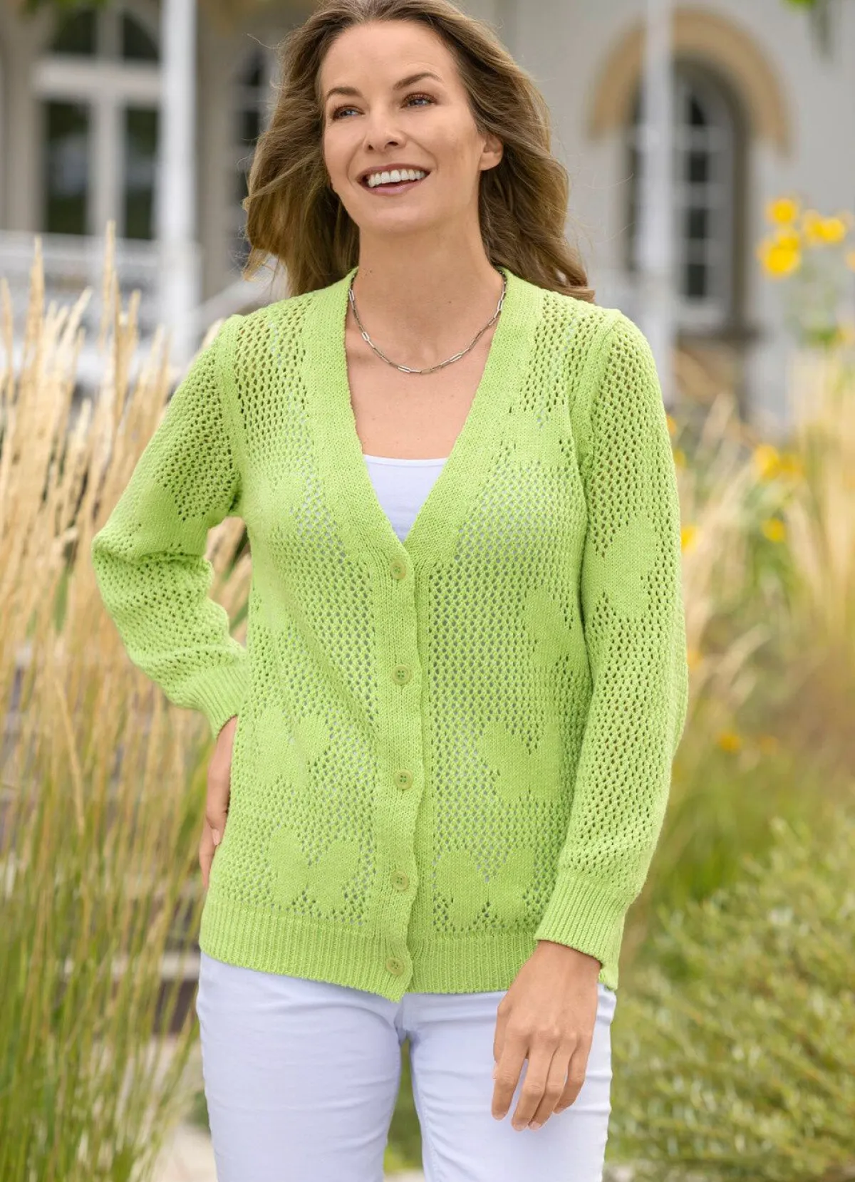 Damen laurakent Strickjacke mit Schmetterling-Dessin