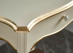BADER Telefontisch mit goldfarbenen Applikationen