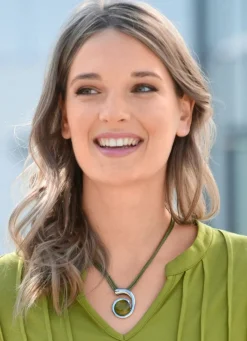 Damen BADER Textilkette mit Glas-Anhänger