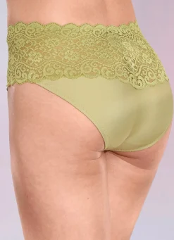Damen BADER Triumph-Amourette Slip mit hübscher Elastikspitze