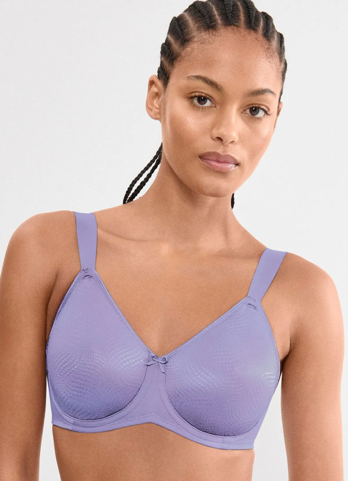 Damen BADER Triumph Essential Minimizer Bügel-BH mit jacquarddessinierten Cups