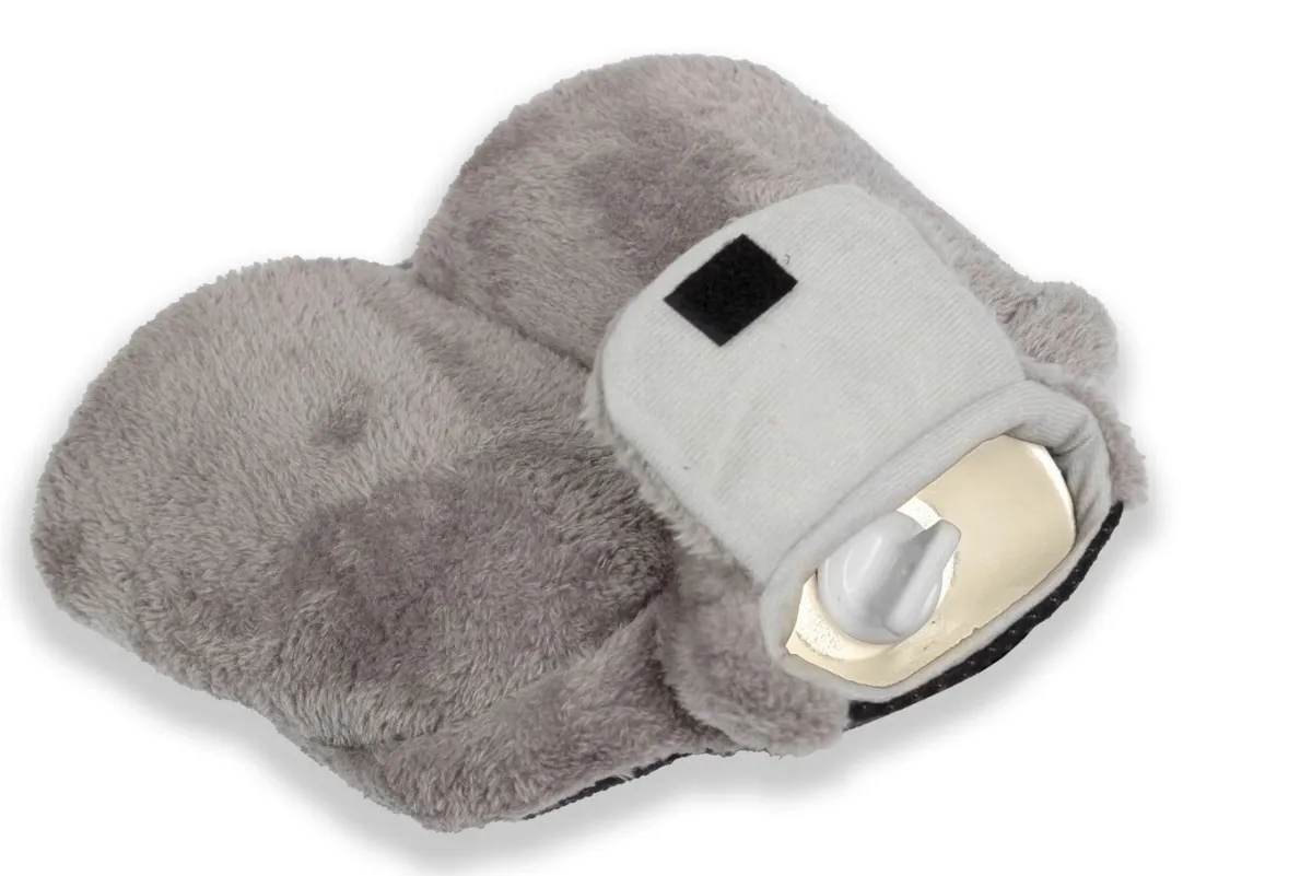 BADER Vital Comfort Fuß-Wärmflasche mit sanftem Fleece-Bezug