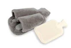 BADER Vital Comfort Fuß-Wärmflasche mit sanftem Fleece-Bezug