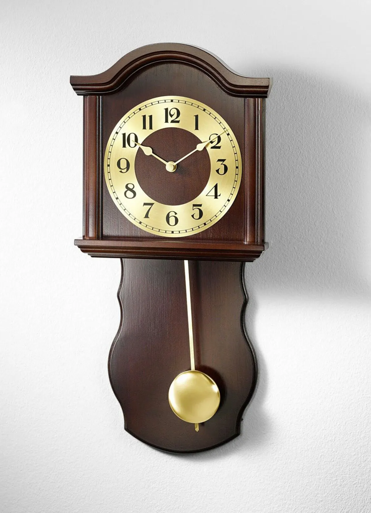 BADER Wanduhr aus Holz mit Funkuhrwerk